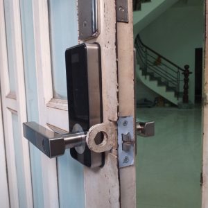 Khóa HomeKit AB-02 thiết kế nhỏ gọn với 4 tính năng