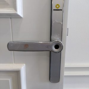 Khoá HomeKit AB-13 khóa vân tay điều khiển qua app điện thoại 4 tính năng