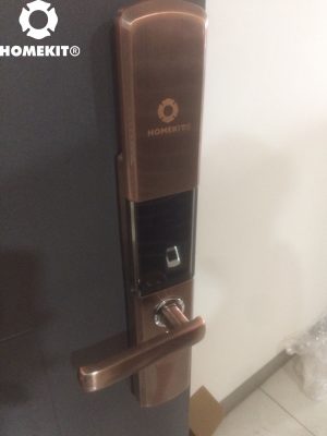 Khoá-AB-07-lắp-ở-nhà-anh-Hào-tại-chung-cư-Sky-9