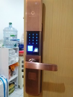 Khoá AB-07 lắp ở nhà anh Hiếu tại chung cư City Gate