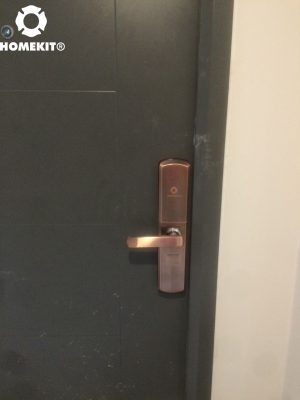 Khoá-AB-07-lắp-ở-nhà-anh-Nguyên-tại-chung-cư-Sky-9