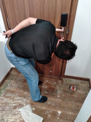 Khoá-AB-07-lắp-ở-nhà-chị-Linh-tại-Pegasuite-Tower