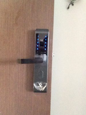 Khoá-AB-07B-lắp-ở-nhà-anh-Cường-tại-chung-cư-Sunrise