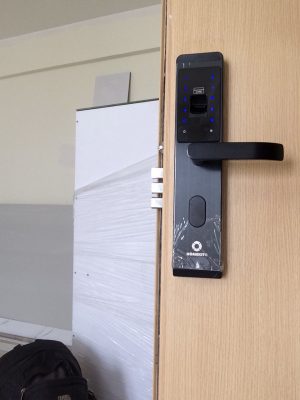 Khoá-AB-07B-lắp-ở-nhà-anh-Hải-tại-chung-cư-Sunview-Town