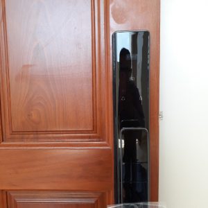 Khoá HomeKit AB-14B khóa vân tay điều khiển qua app điện thoại 5 tính năng