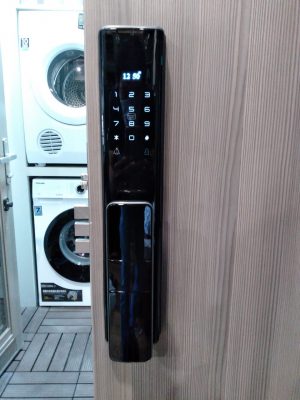 Khoá HomeKit AB-14B khóa vân tay điều khiển qua app điện thoại 5 tính năng