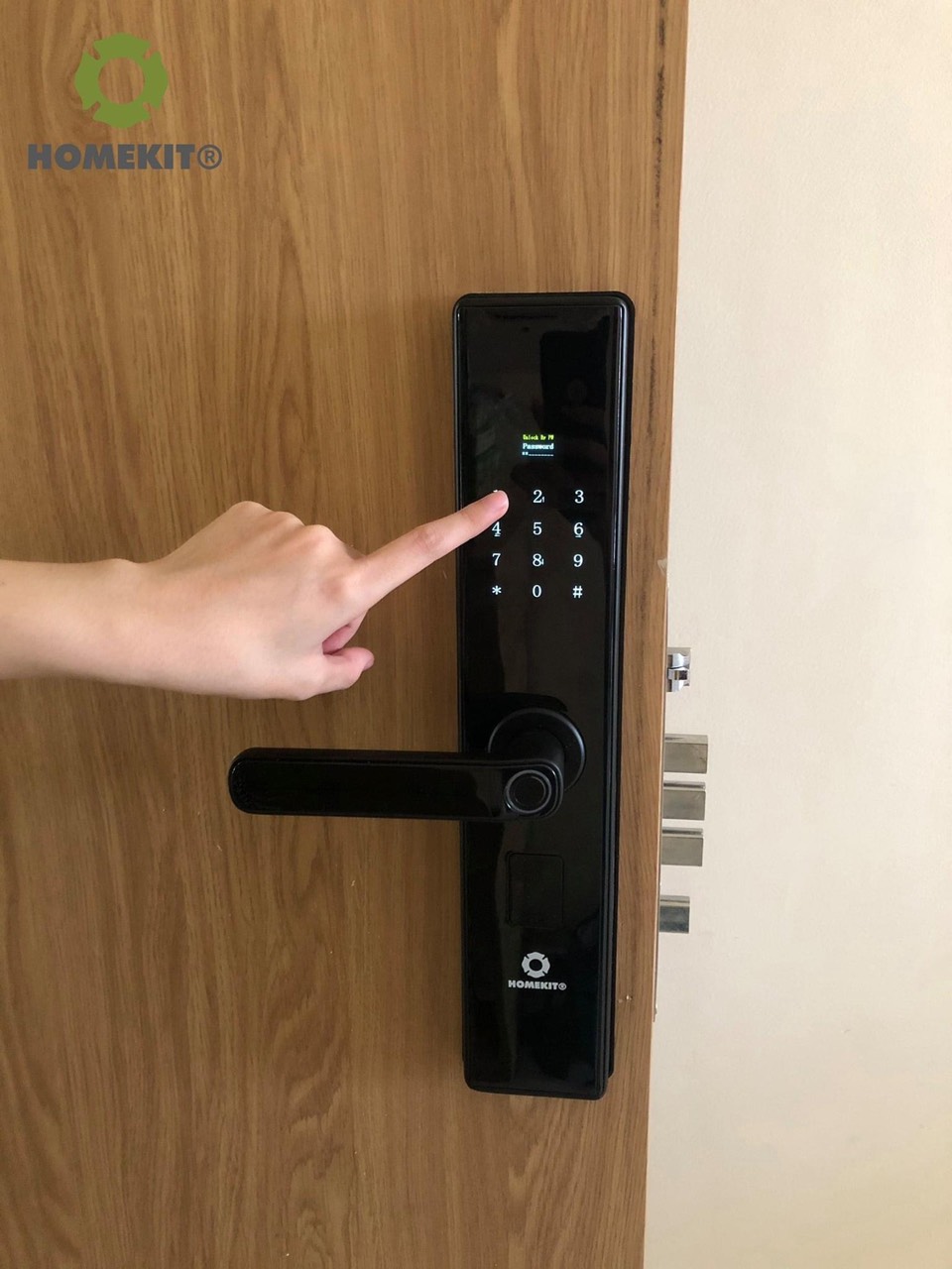 Hình ảnh lắp đặt khóa AB-07E