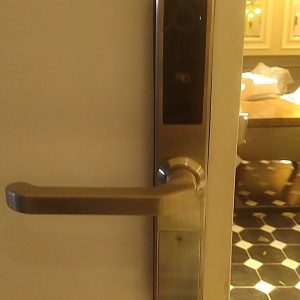 Khóa HomeKit AB-19E khóa vân tay 2 chiều chuyên lắp cho cửa đố hẹp với 5 tính năng