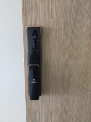 Khoá HomeKit AB-14B khóa vân tay điều khiển qua app điện thoại 5 tính năng