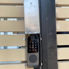 Dự án khóa cổng vân tay 2 chiều điều khiển qua app điện thoại AB-18A tại nhà Anh Duy Địa chỉ: Đường Số 4, Bình Trưng Đông, Quận 2, Thành phố Hồ Chí Minh